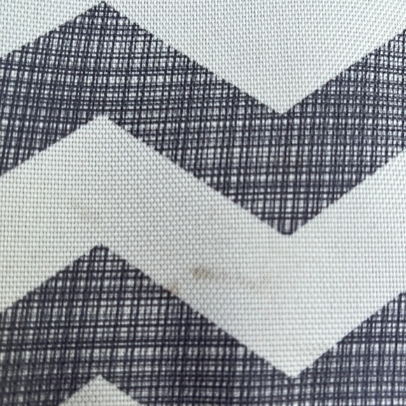 Skip Hop Dash Signature Messenger Diaper Bag Chevron Baby Toddler Kids Travel - Picture 7 of 16